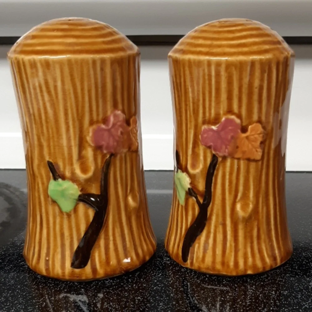 Vintage oversized Japan Salt and pepper Shakers Cork plugs ceramic porcelain
